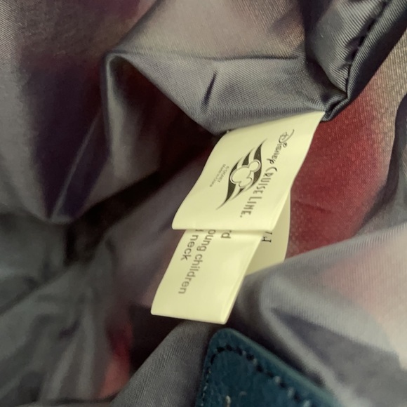 Disney Toes Bag - Picture 7 of 11